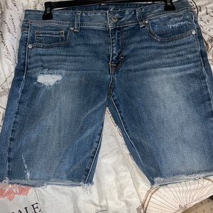 American eagle blue jean shorts